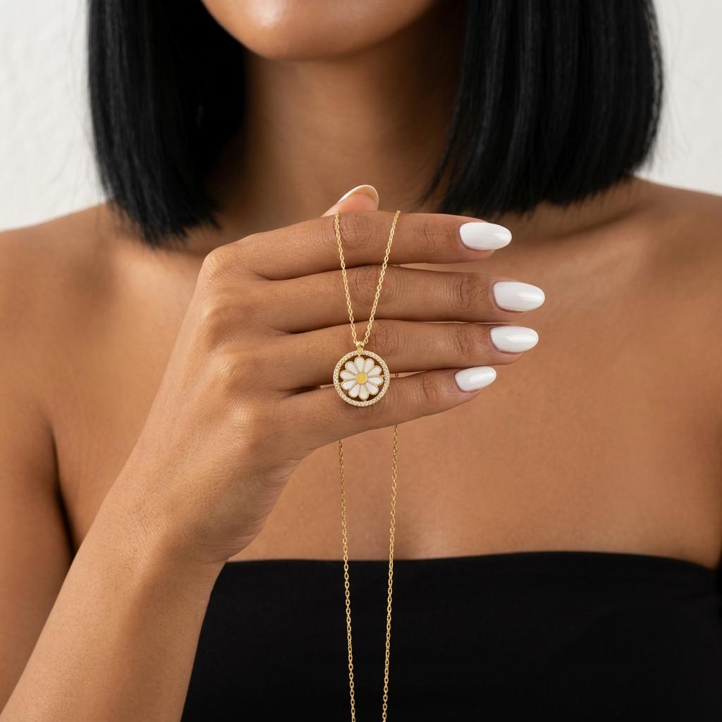 Gold daisy flower necklace, floral pendant necklace, minimalist dainty jewelry gift for women, cute summer necklace, layered style