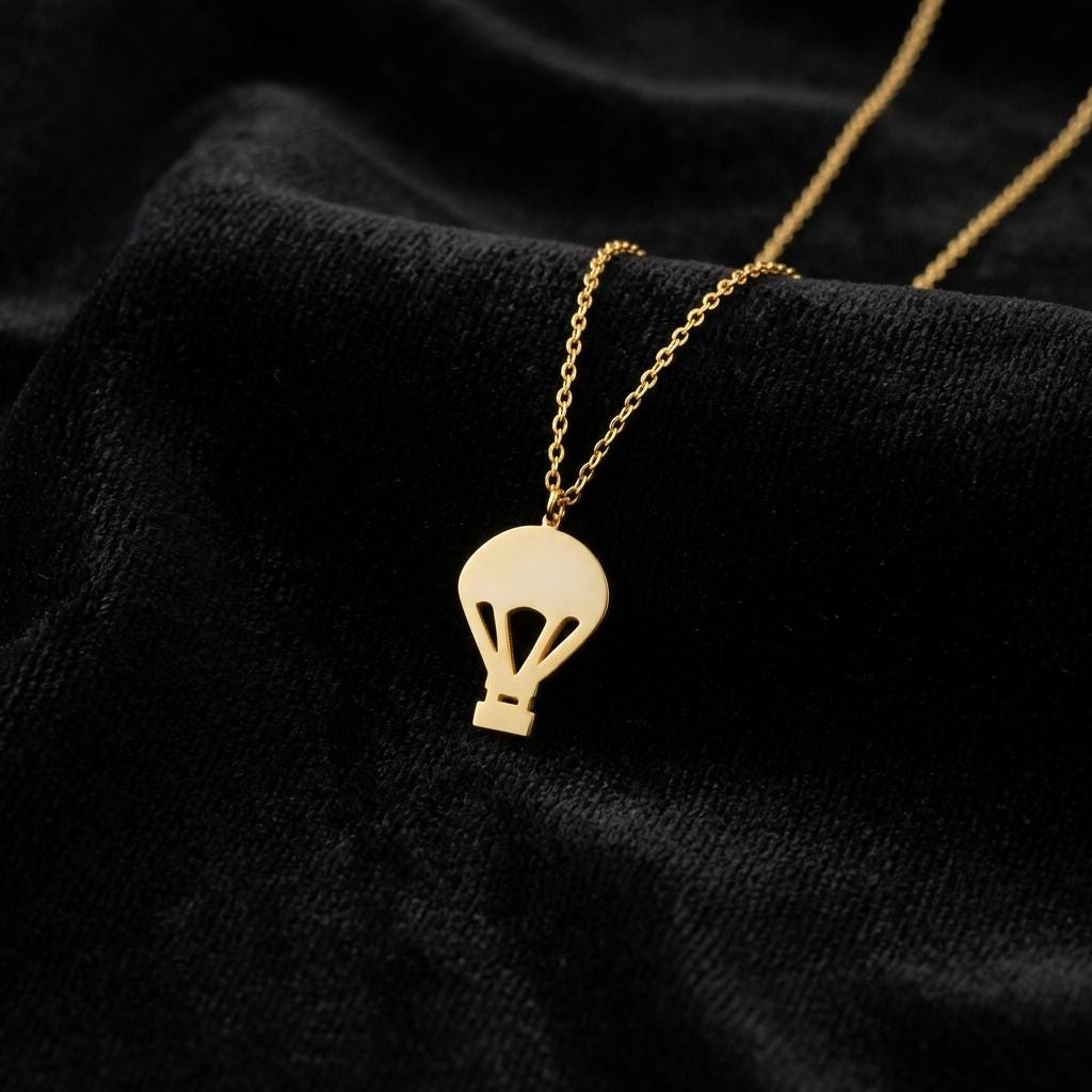 Hot Air Balloon Necklace, Minimalist Travel Pendant Necklace, Gold Adventure Jewelry Gift for Her, Dainty Wanderlust Necklace