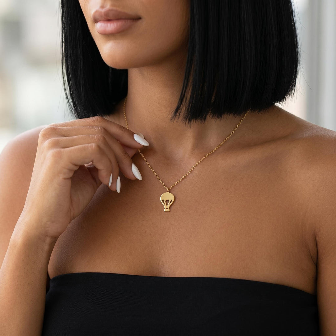 Hot Air Balloon Necklace, Minimalist Travel Pendant Necklace, Gold Adventure Jewelry Gift for Her, Dainty Wanderlust Necklace