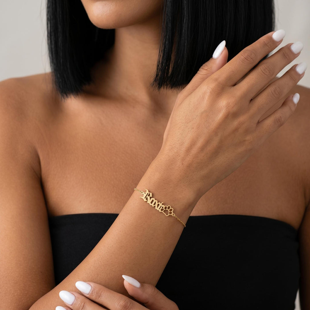 Personalized Initial Knot Bracelet, Minimalist Gold Letter Bracelet for Women, Custom Initial Charm Bracelet, Dainty Stackable Jewelry