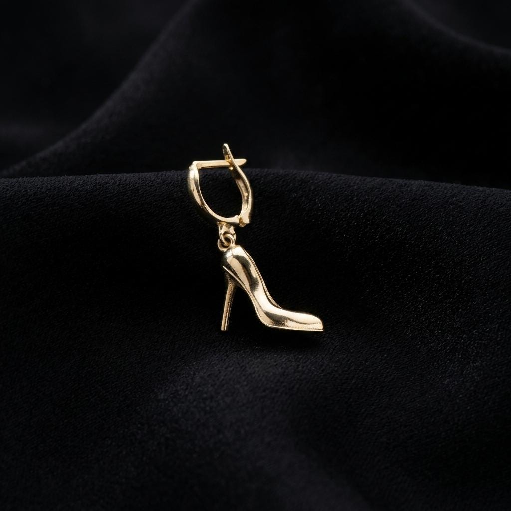 Gold high heel charm earring, stiletto hoop earring, fashion lover jewelry, dainty shoe charm huggie, glam minimalist earrings