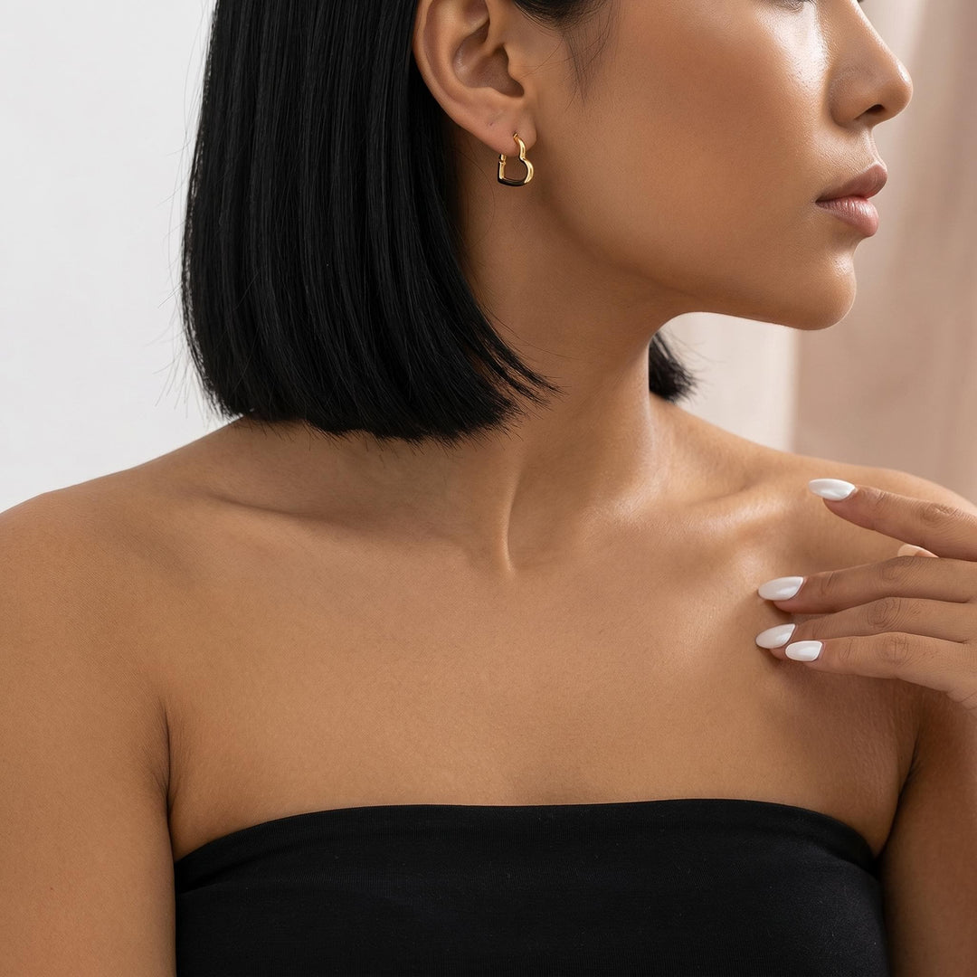 Gold Heart Hoop Earrings, Minimalist Heart Huggie Earrings, Dainty Romantic Jewelry, Cute Everyday Gold Hoops, Modern Gift For Her Jewelry