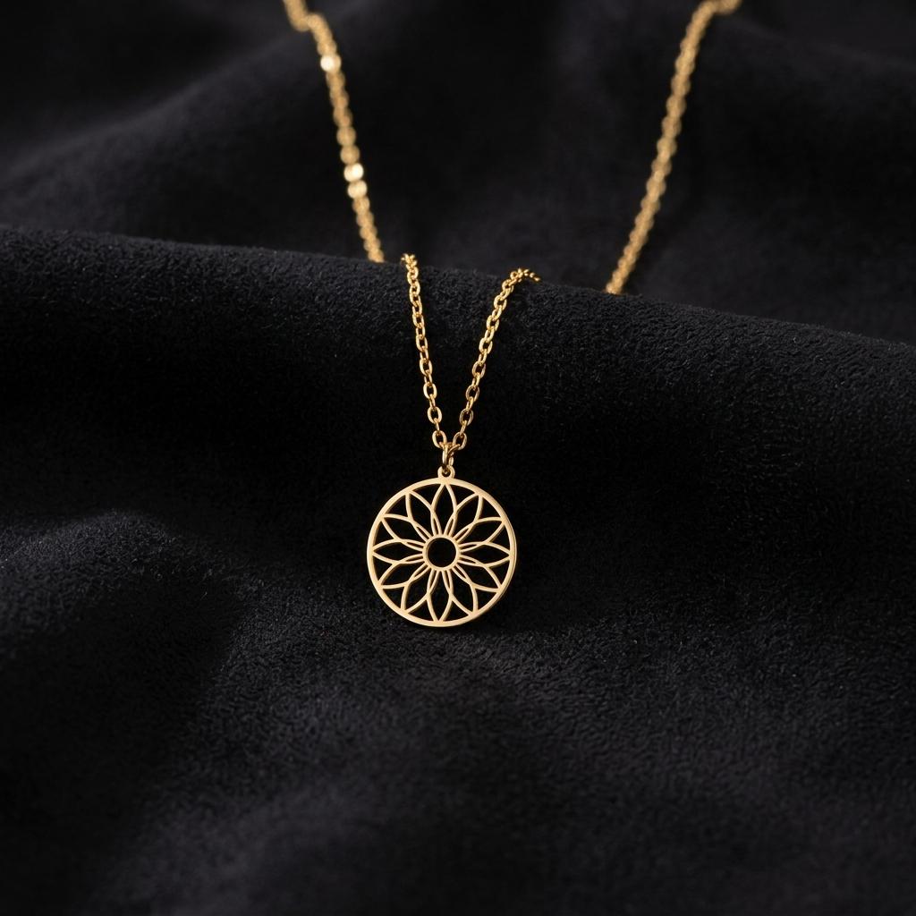 Sunflower Necklace, Minimalist Floral Pendant Necklace, Gold Flower Jewelry Gift for Her Women, Dainty Boho Everyday Necklace