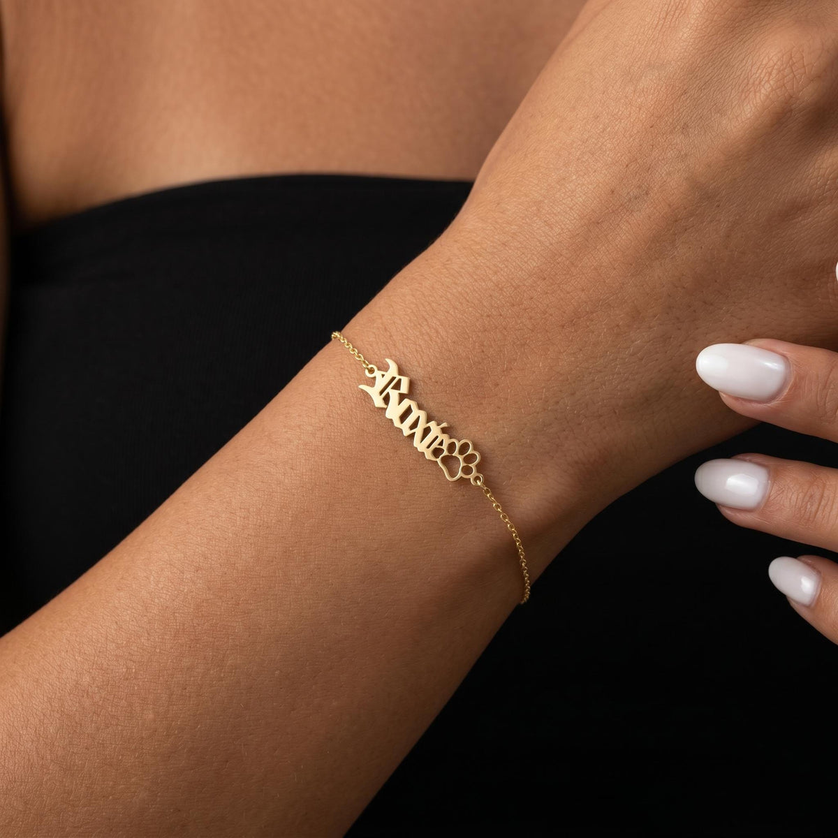Personalized initial knot bracelet, minimalist gold letter bracelet for women, custom initial charm bracelet, dainty stackable jewelry
