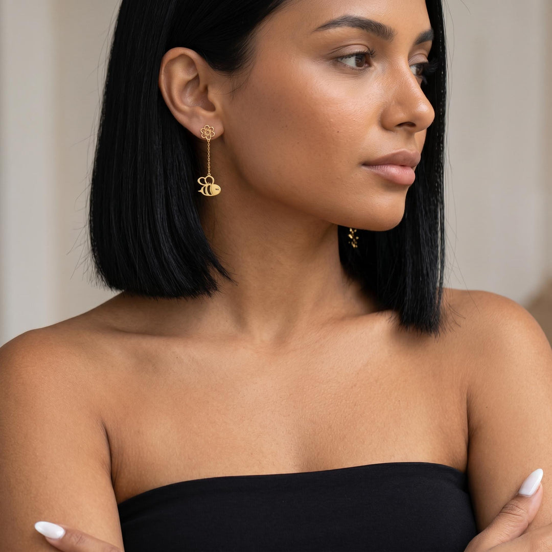 Bee Flower Dangle Earrings, Gold Bee Earrings, Minimalist Nature Inspired Drop Earrings, Cute Daisy Chain Earrings, Dainty Jewelry for Women